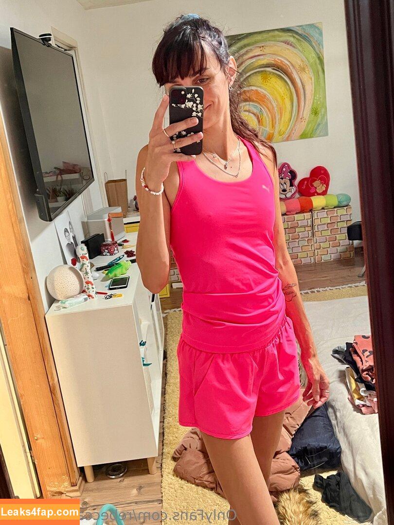 rebeccawifeyfreee / rebeccafew leaked photo photo #0209
