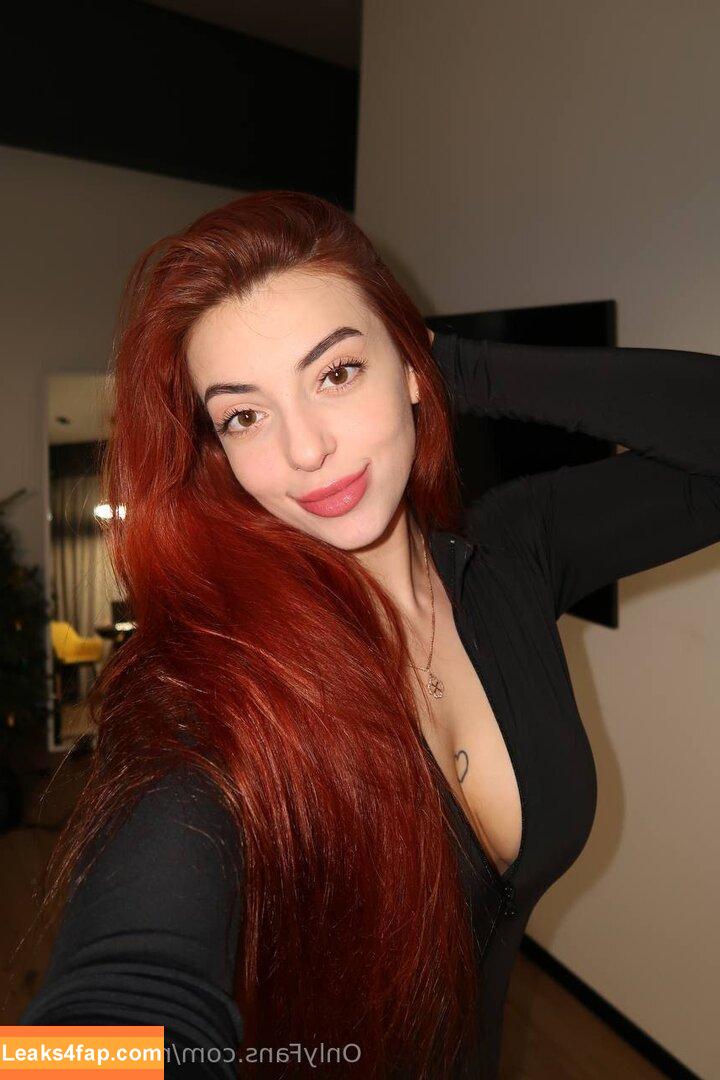 red_caramel /  leaked photo photo #0023