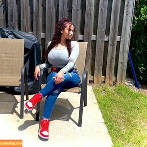 Red Hair Rican photo #0036