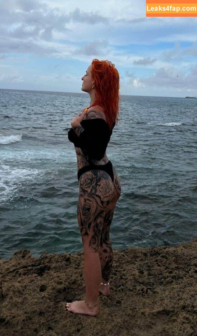 red_n_inked /  leaked photo photo #0038