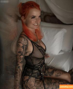 red_n_inked photo #0024