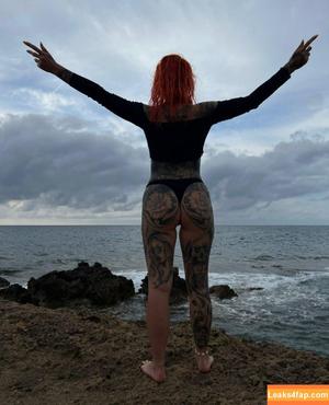 red_n_inked photo #0037