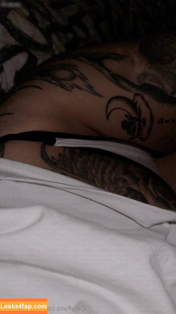 red.natified /  leaked photo photo #0368