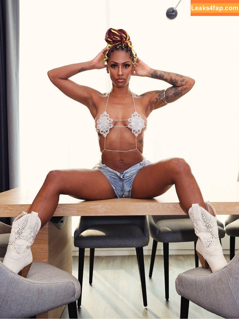 Red Velvet / Irene / redvelvet.smtown / thee_red_velvet leaked photo photo #0243