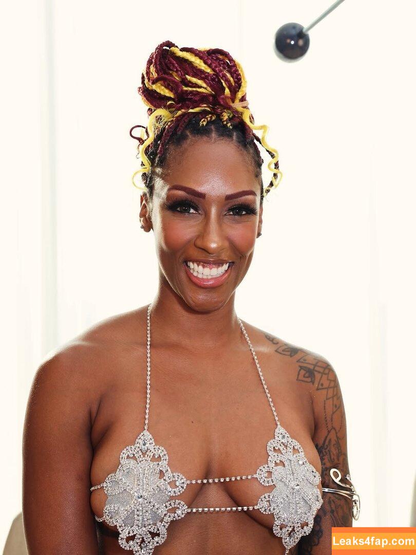 Red Velvet / Irene / redvelvet.smtown / thee_red_velvet leaked photo photo #0246