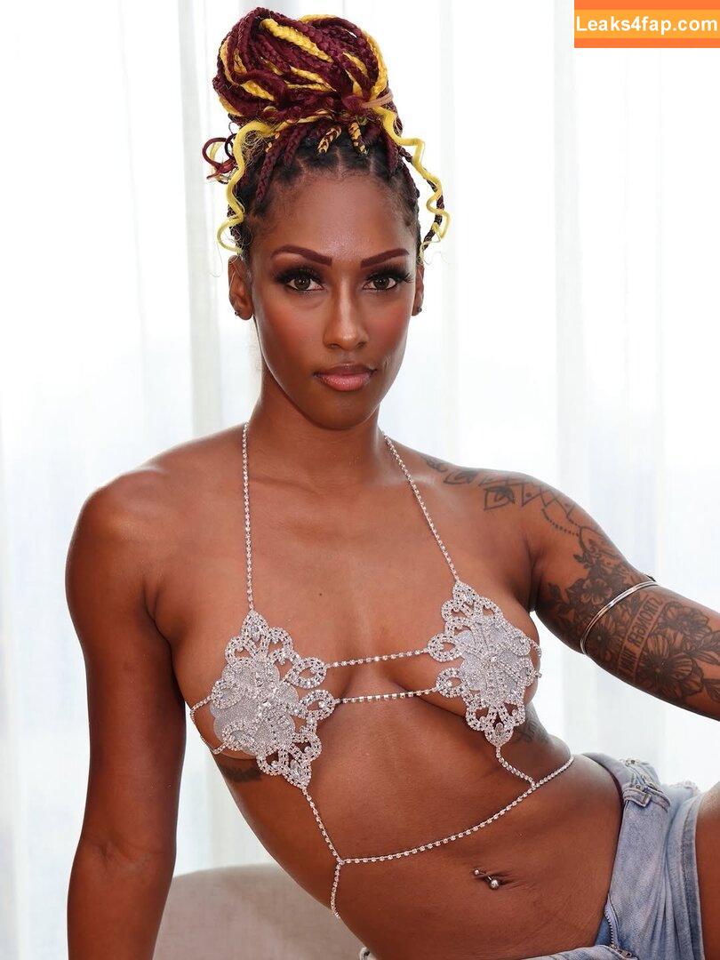 Red Velvet / Irene / redvelvet.smtown / thee_red_velvet leaked photo photo #0253