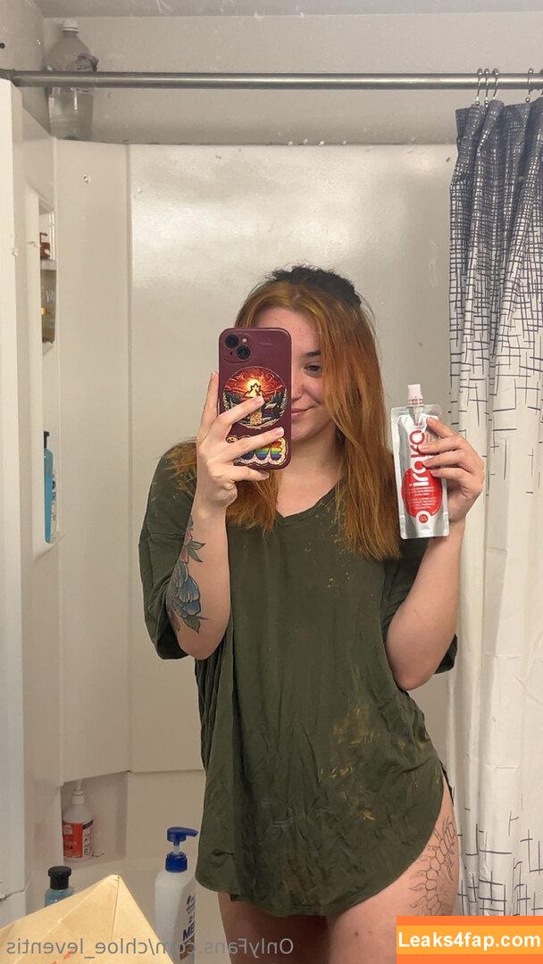 red.w /  leaked photo photo #0002