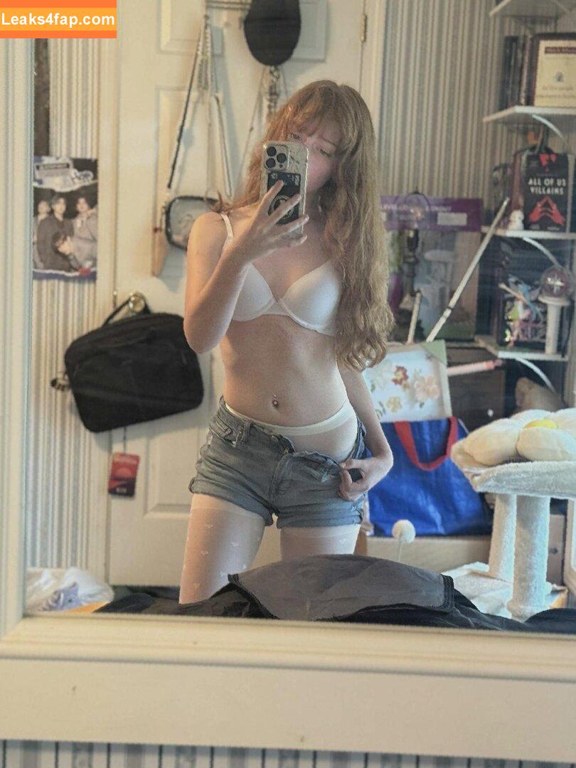 redbellax / xbella_px leaked photo photo #0005