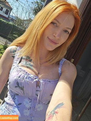 reddfoxxy photo #0002