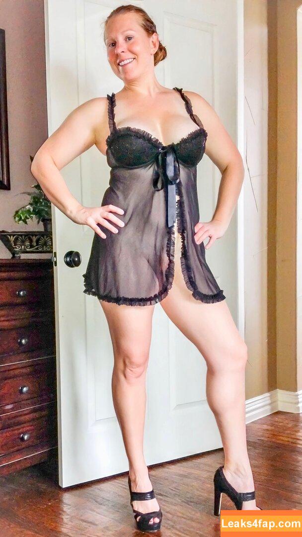 Redhead Milf Kelli /  leaked photo photo #0002