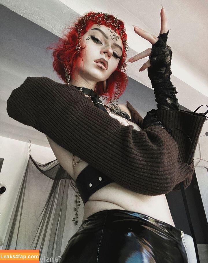 Redhead Vi / redvitati / vi.redhead / vitati / vitati.redhead leaked photo photo #0039