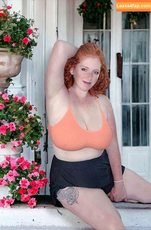 Redheaded Milkmaid / EmilyMacLactation / https: leaked photo photo #0013