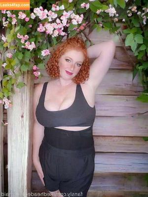Redheaded Milkmaid фото #0014