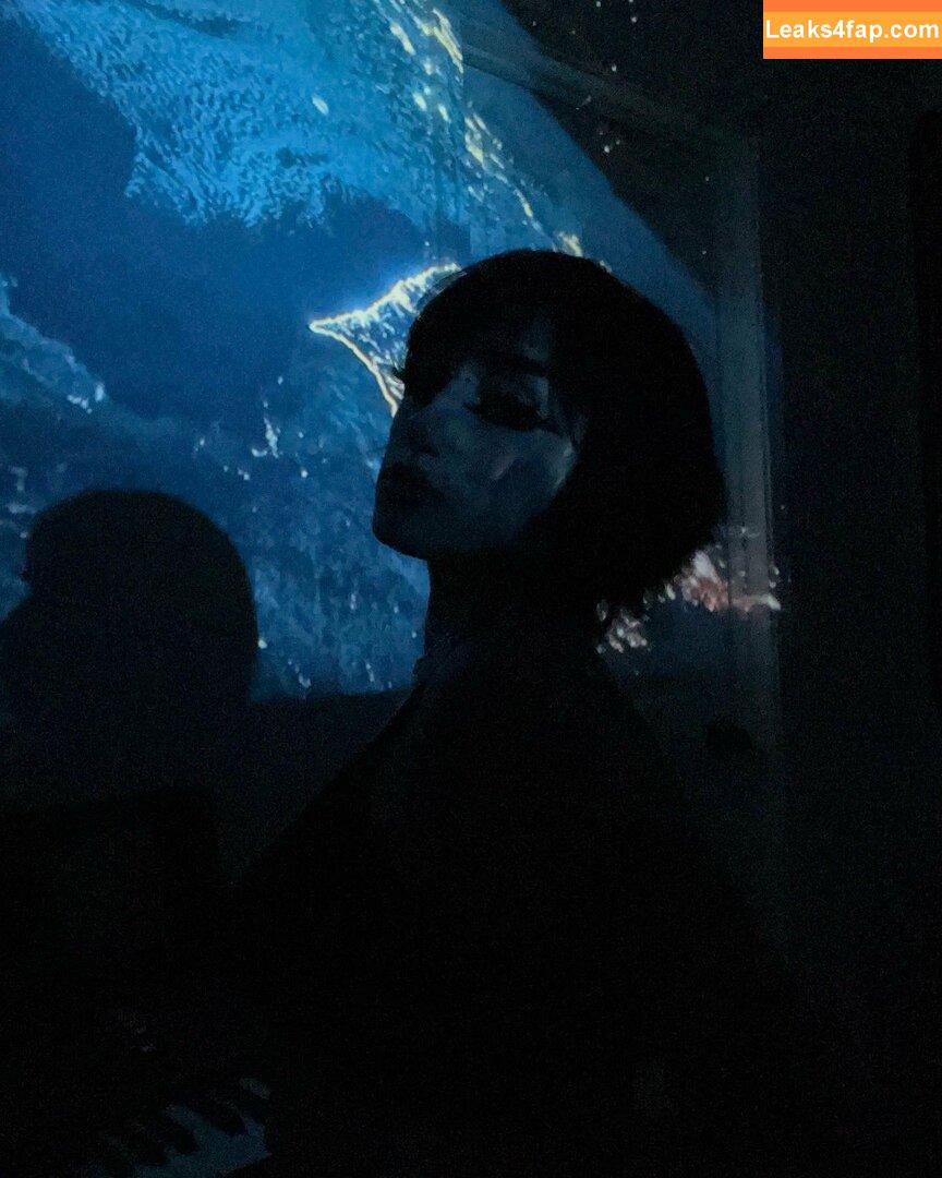 Redroomromance / Pinkroomromance / Rozr / https: / onlyredroom leaked photo photo #0020