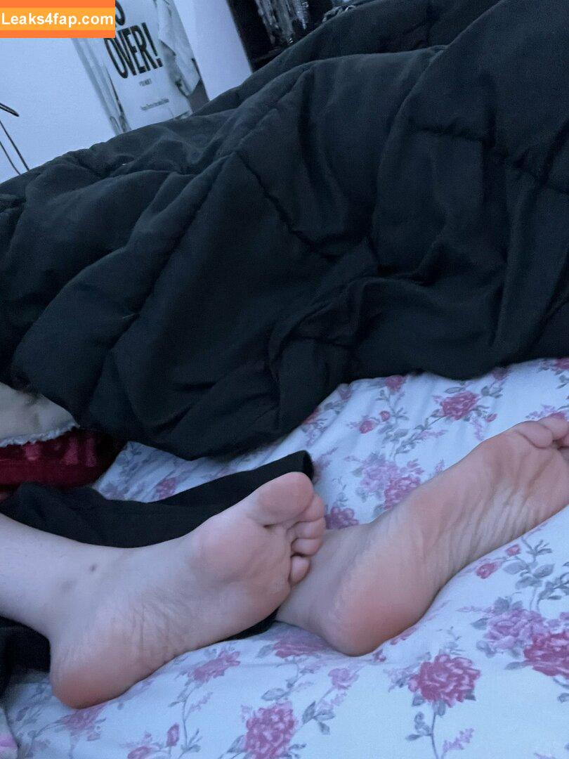 Redroomromance / Pinkroomromance / Rozr / https: / onlyredroom leaked photo photo #0085