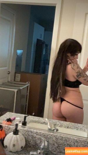 Redroomromance photo #0212