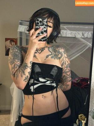 Redroomromance photo #0223
