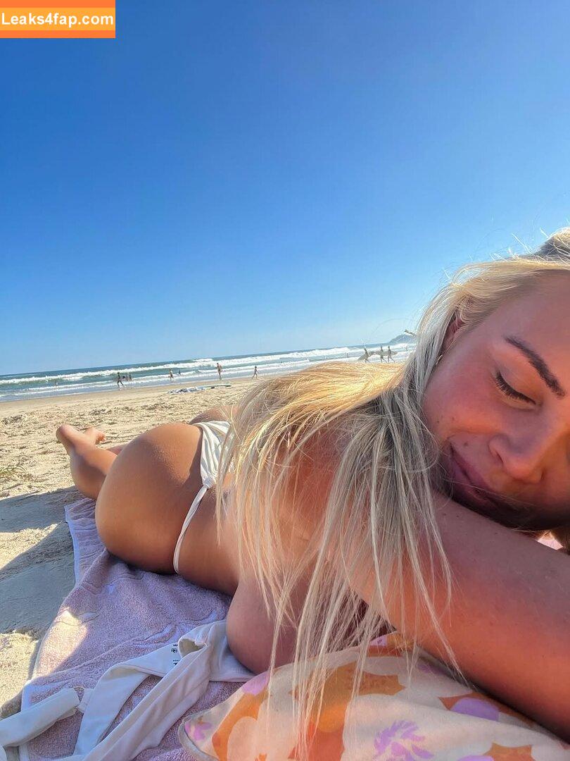 reeganbaildon_ /  leaked photo photo #0003