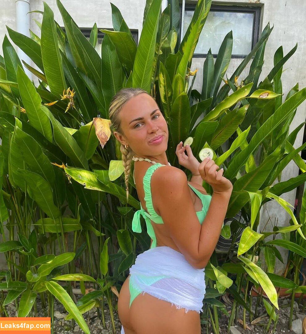 reeganbaildon_ free nudes