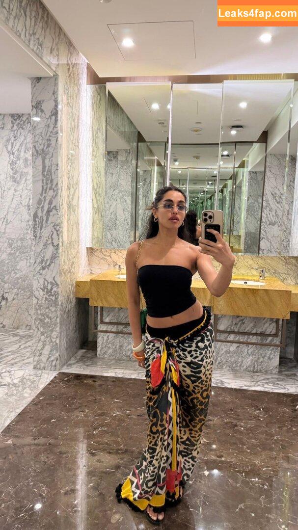 Reemalsanea /  leaked photo photo #0007