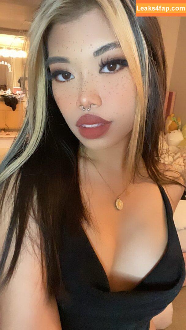 reemiki / _reemiki_ leaked photo photo #0009