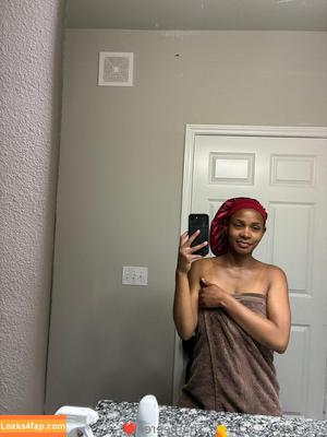 reethatbee photo #0002