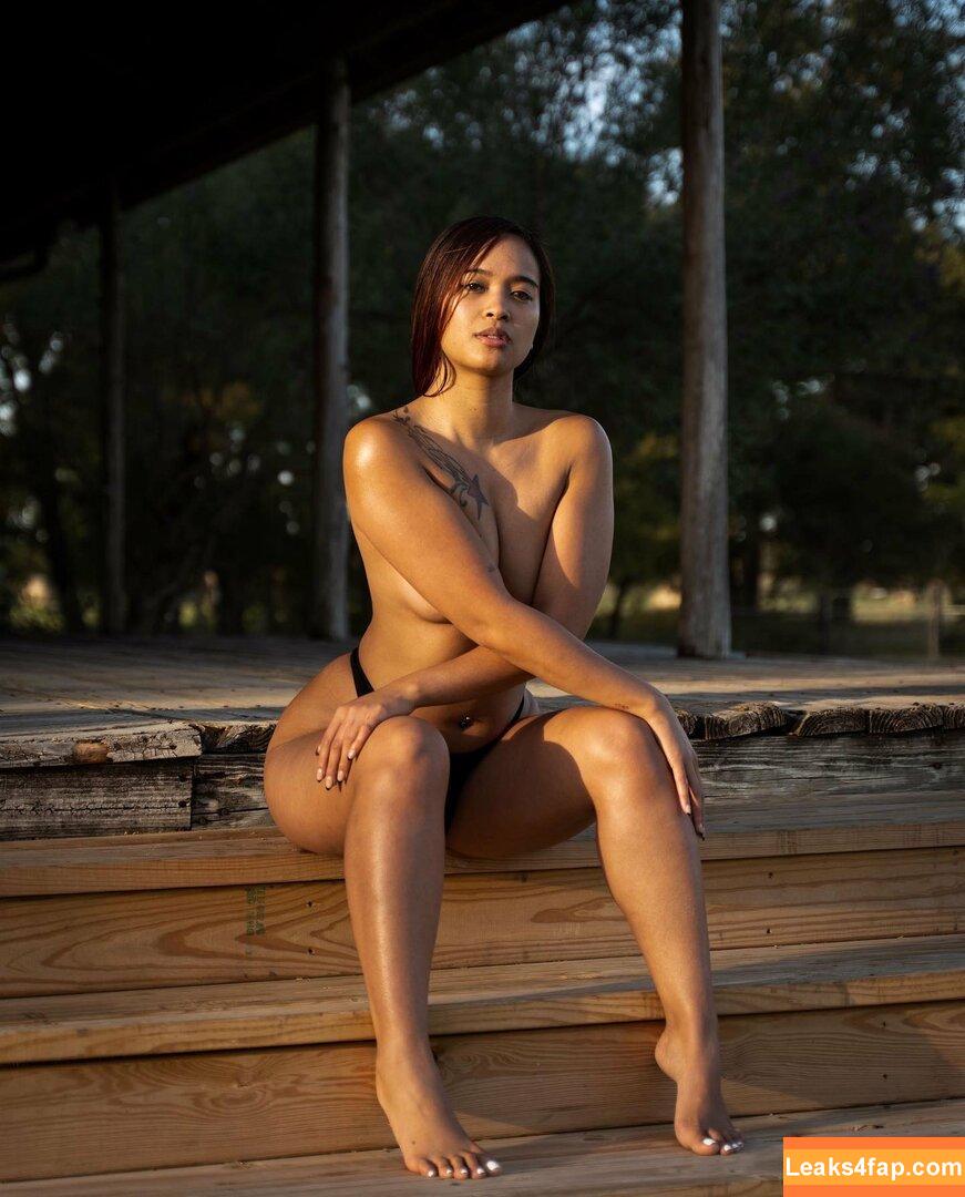 Regina Unite / regina_unite / unite_regina leaked photo photo #0176