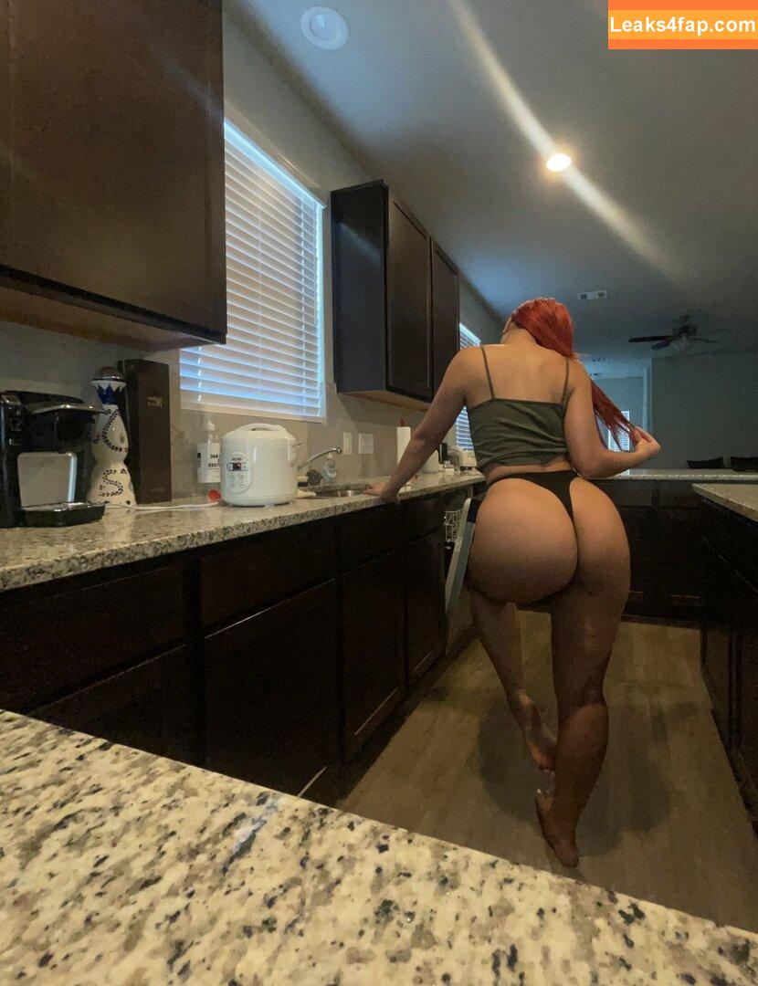 Regina Unite / regina_unite / reginaunite_fit leaked photo photo #0213