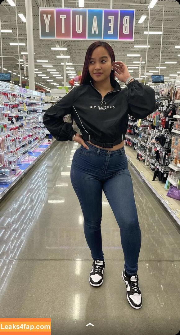 Regina Unite / regina_unite / reginaunite_fit leaked photo photo #0260