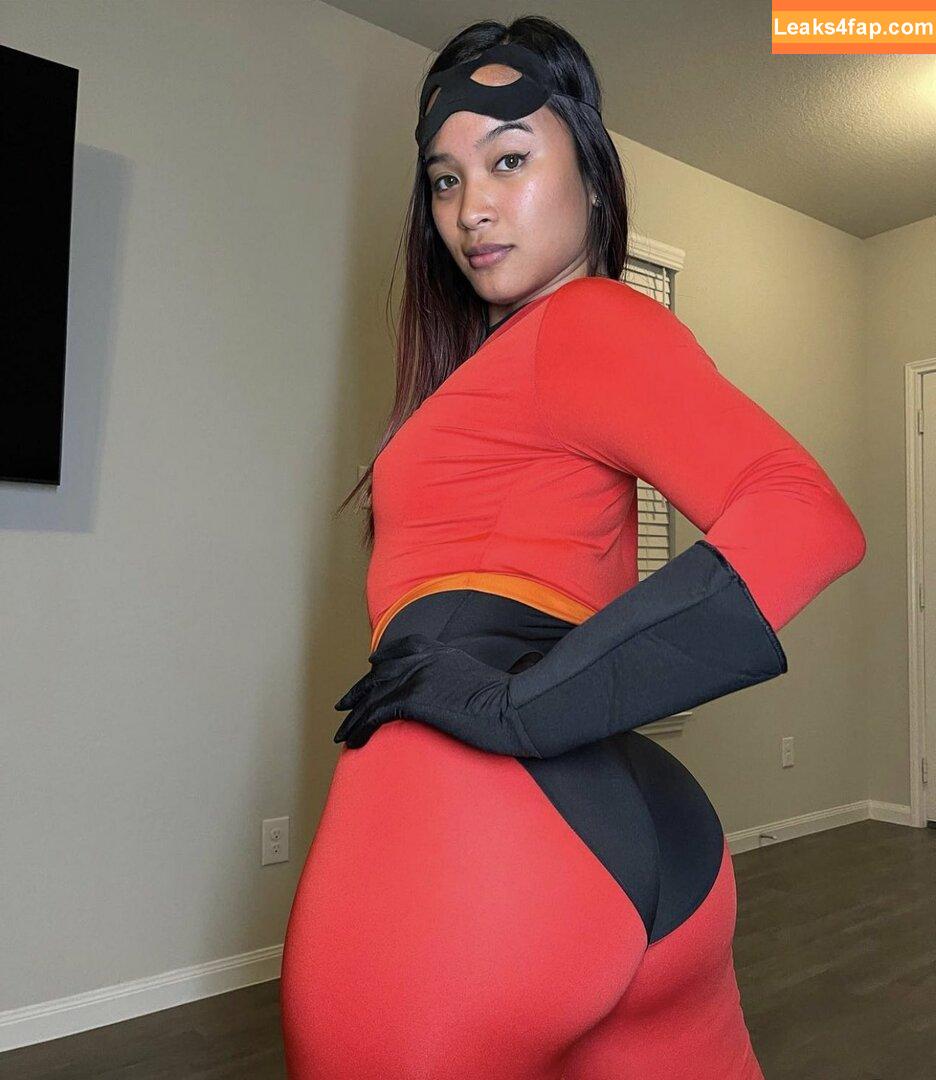 Regina Unite / regina_unite / reginaunite_fit leaked photo photo #0341