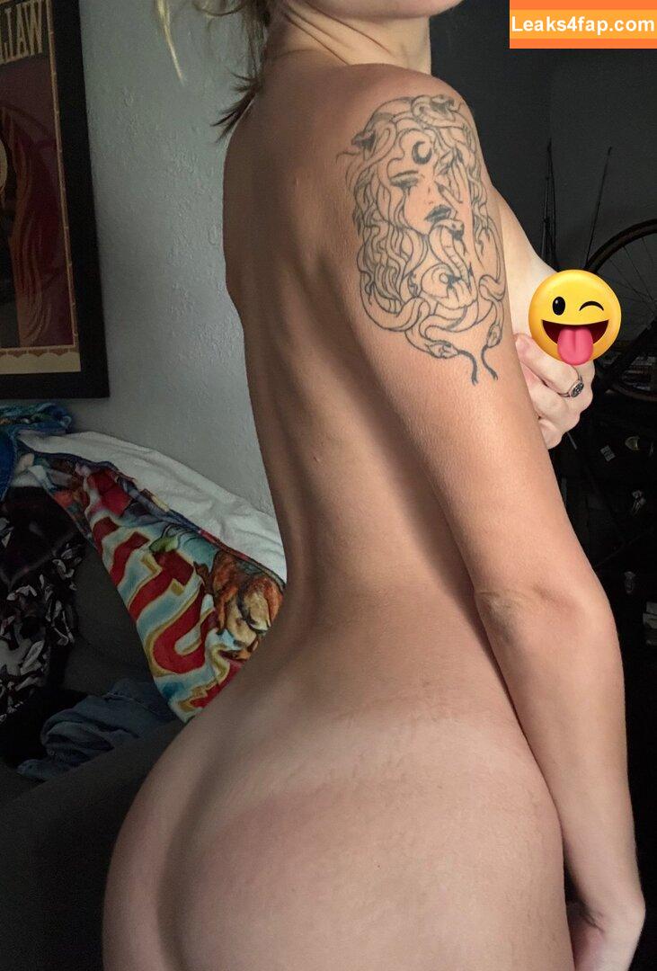 Reighlyn / ReallyReighlyn leaked photo photo #0031