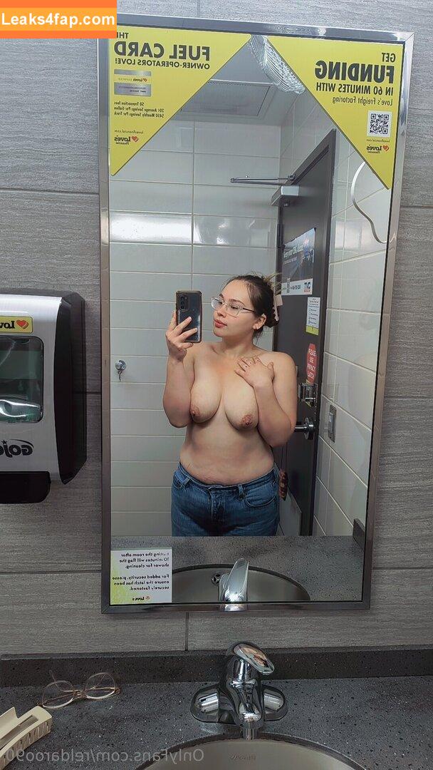 reldaroo90 /  leaked photo photo #0001