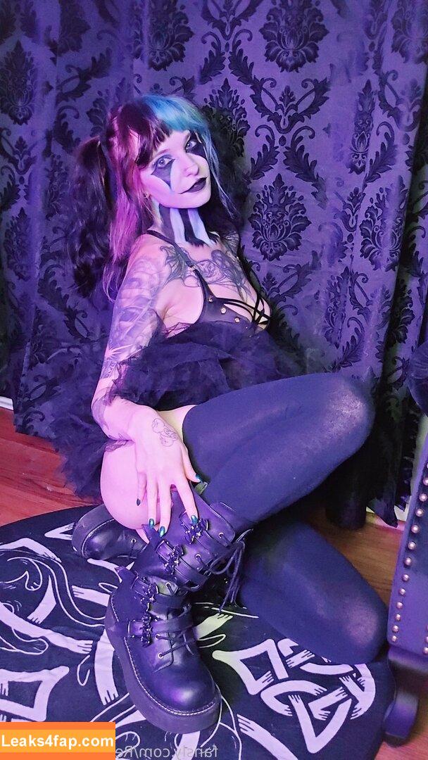 Remainz0ftheday / remains0ftheday leaked photo photo #0017