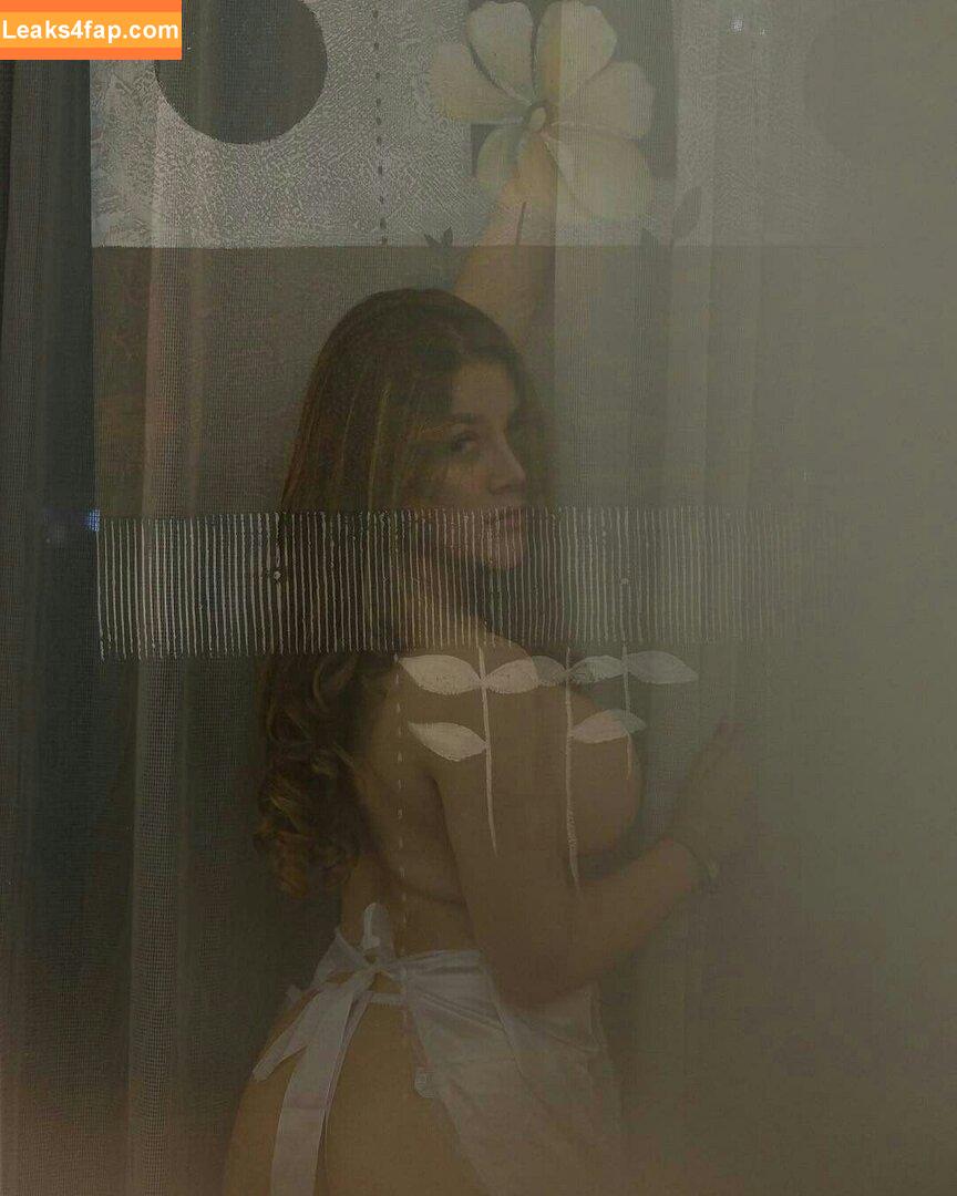 Rena Dyana /  leaked photo photo #0006