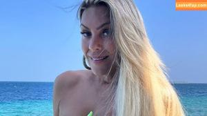 Renata Fan photo #0517