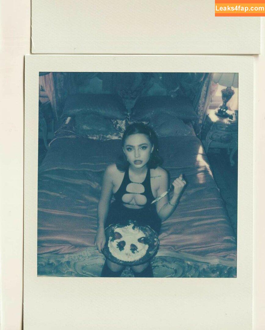 Renata Ri / renata_ri / ri.www / riwww leaked photo photo #0013