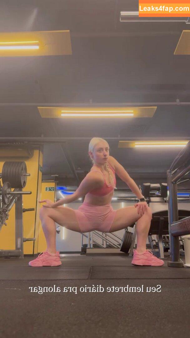 Renata Schneider / renata.c.schneider leaked photo photo #0066