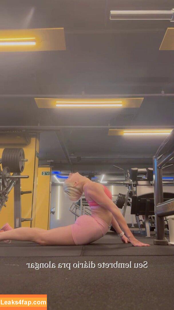 Renata Schneider / renata.c.schneider leaked photo photo #0067