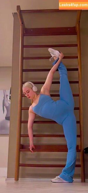 Renata Schneider photo #0022