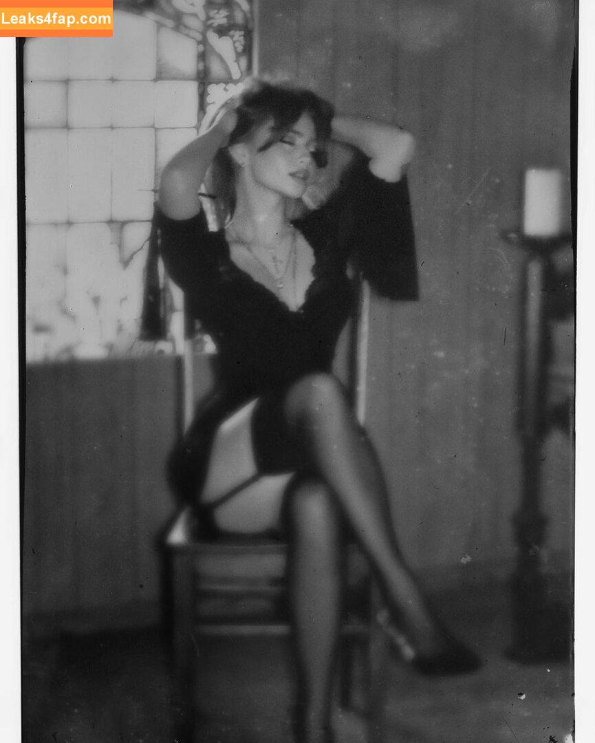 Renatarii / Renata Ri / renata_ri / renatarrii leaked photo photo #0078