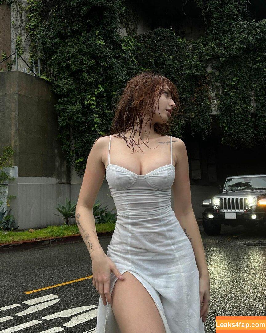 Renatarii / Renata Ri / renata_ri / renatarrii leaked photo photo #0080