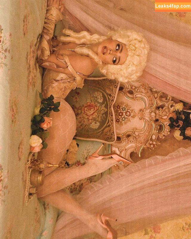 Renatarii / Renata Ri / renata_ri / renatarrii leaked photo photo #0125
