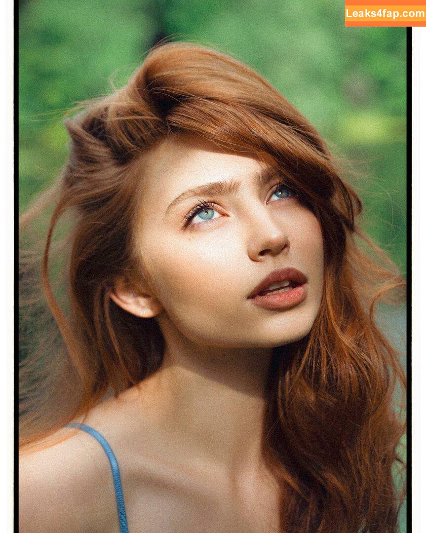 Renatarii / Renata Ri / renatari / renatarrii leaked photo photo #0934