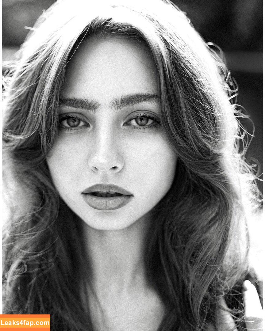 Renatarii / Renata Ri / renatari / renatarrii leaked photo photo #0944