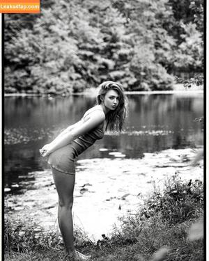 Renatarii photo #0935