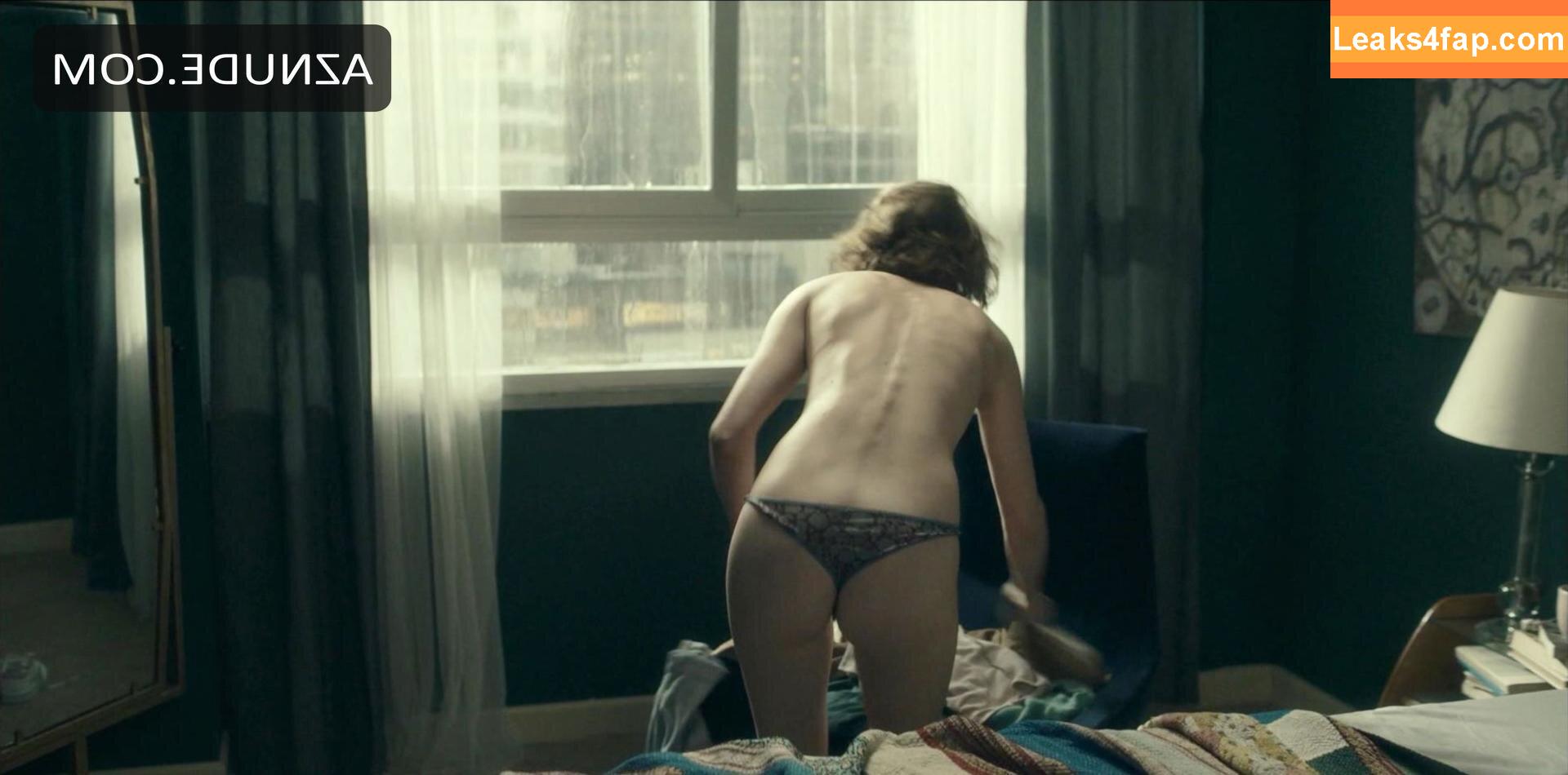 Renate Reinsve / renatereinsve leaked photo photo #0030