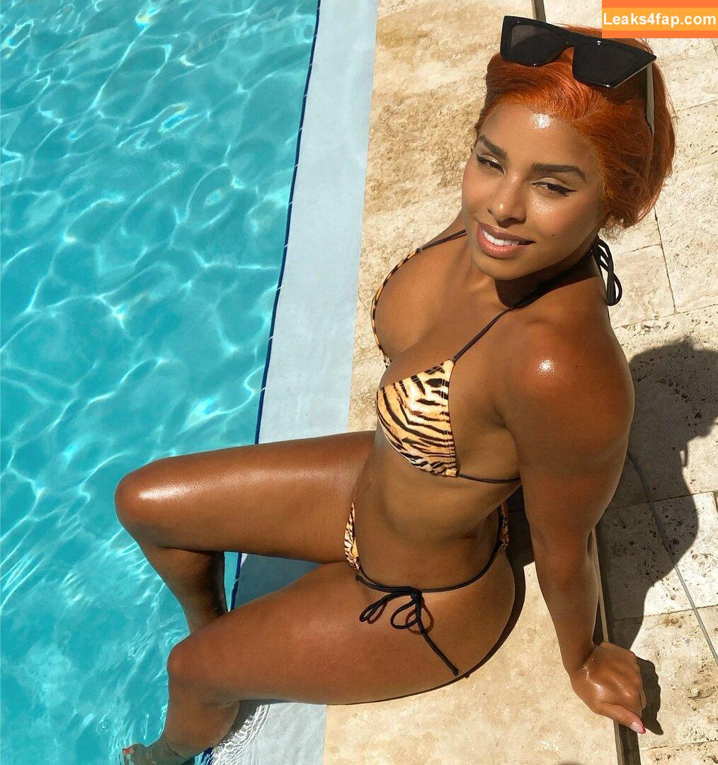 Renee Michelle / ladyrm / michellerenee leaked photo photo #0017