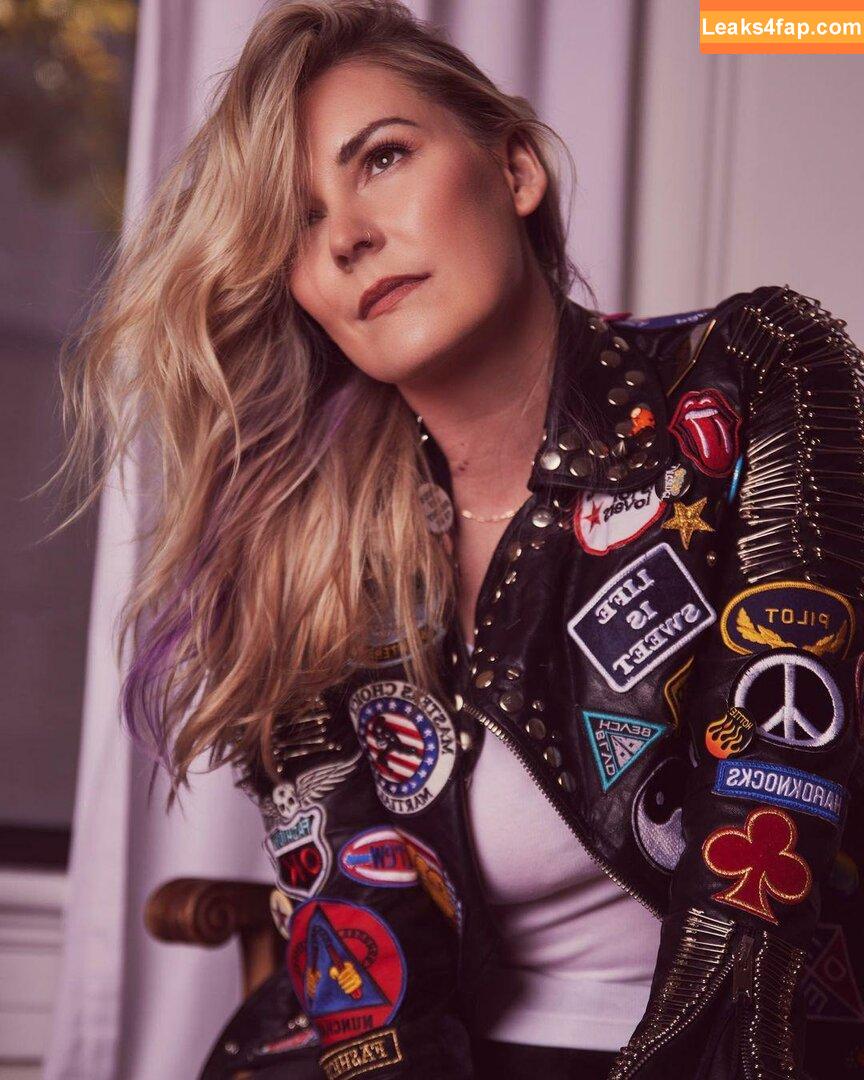 Renee Paquette / reneepaquette leaked photo photo #0044