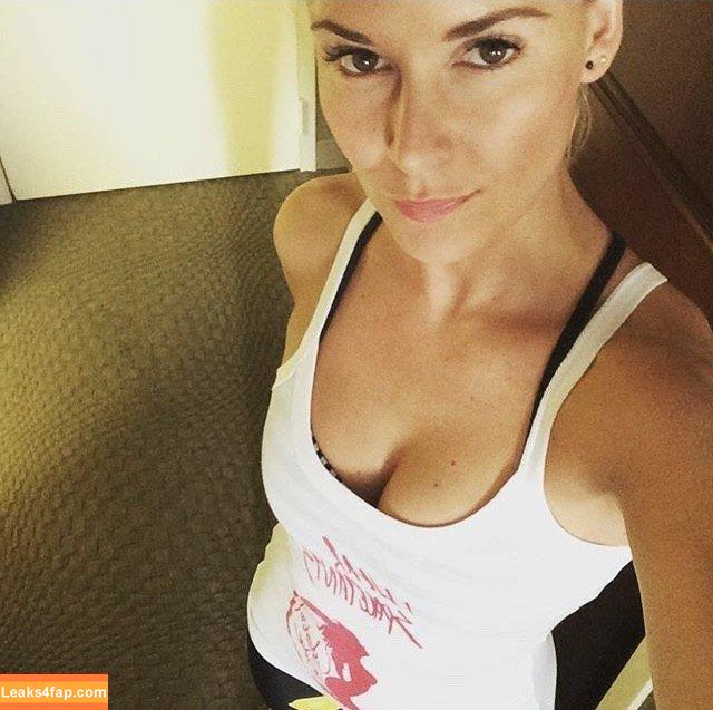 Renee Paquette / reneepaquette leaked photo photo #0076
