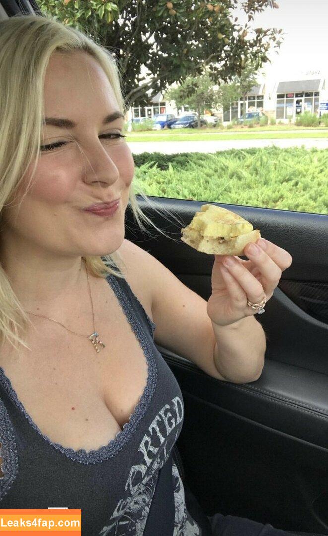 Renee Paquette / reneepaquette leaked photo photo #0079